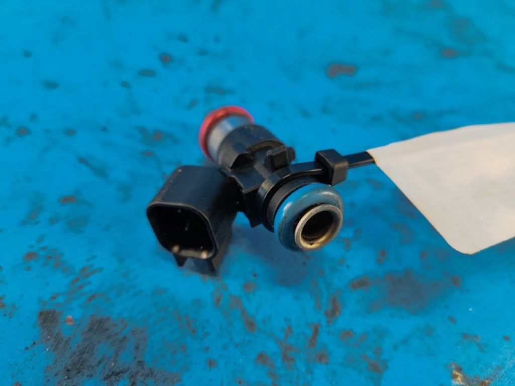 RL184085AC | Форсунка топливная CHRYSLER 200 10-14 - Фото 2