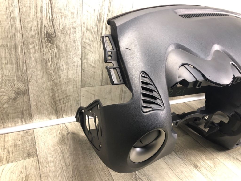 68200-1KA0A | торпедо NISSAN JUKE 10-19 - Фото 3