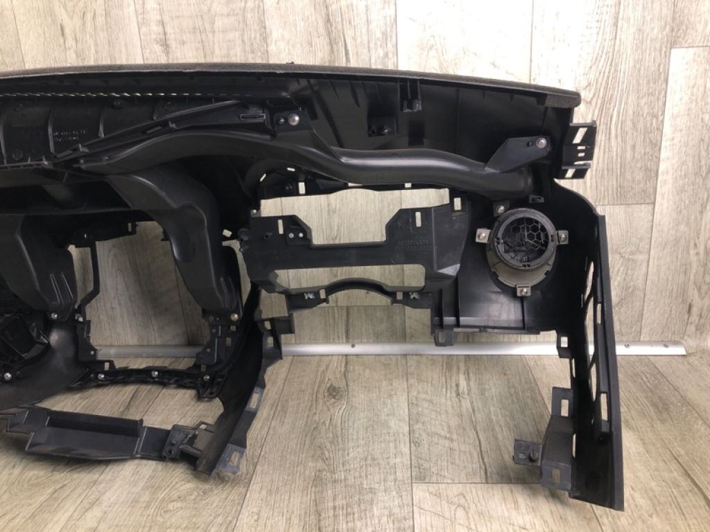 68200-1KA0A | торпедо NISSAN JUKE 10-19 - Фото 9