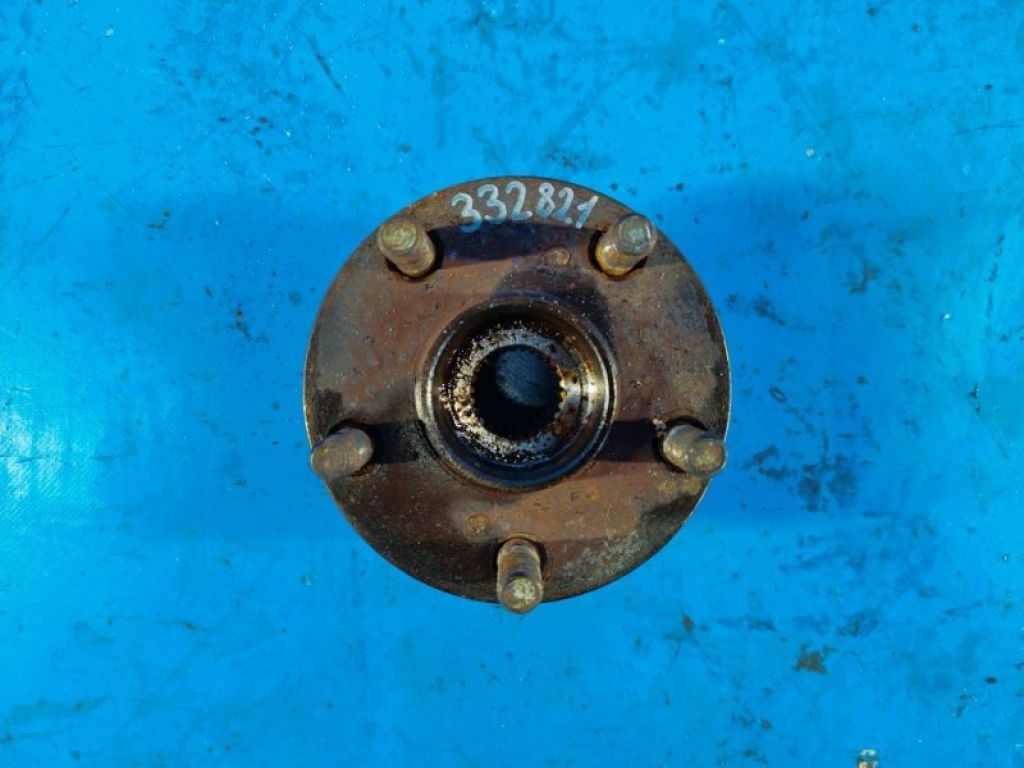 4351047010 | Ступица передн. TOYOTA PRIUS - 20 03-11