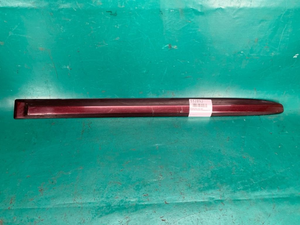 08P05-STX-280 | Накладка двери задн. прав. ACURA MDX (YD2) 06-13