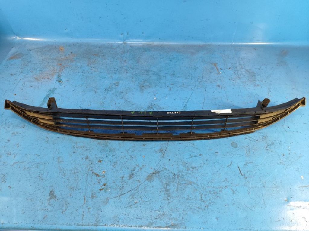 5311247240 | Решітка переднього бампера TOYOTA PRIUS 16-