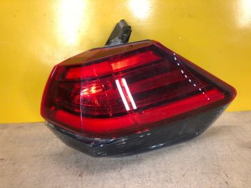 Ліхтар зовнішній прав. NISSAN X-TRAIL/ROGUE T32 13-20