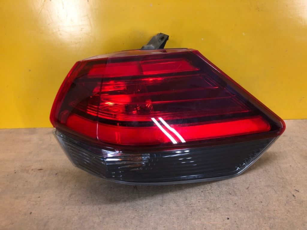 265506FP0A | Ліхтар зовнішній прав. NISSAN X-TRAIL/ROGUE T32 13-20