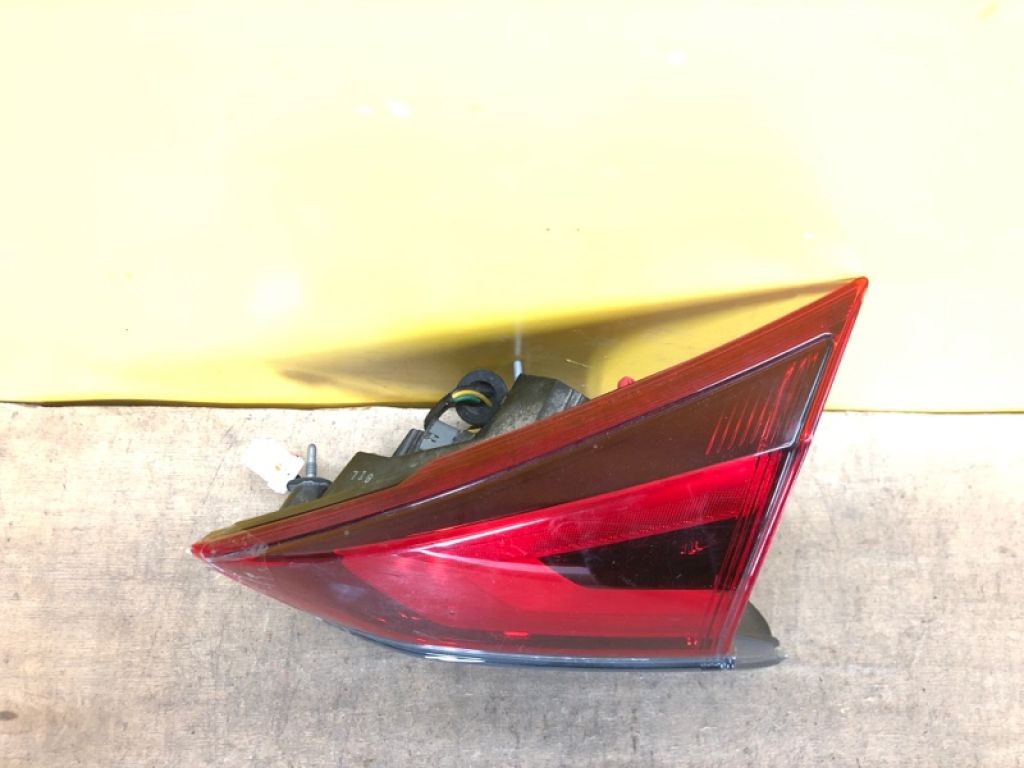 26550-6FL5A | Ліхтар внутрішній прав. NISSAN X-TRAIL/ROGUE T32 13-20 - Фото 5