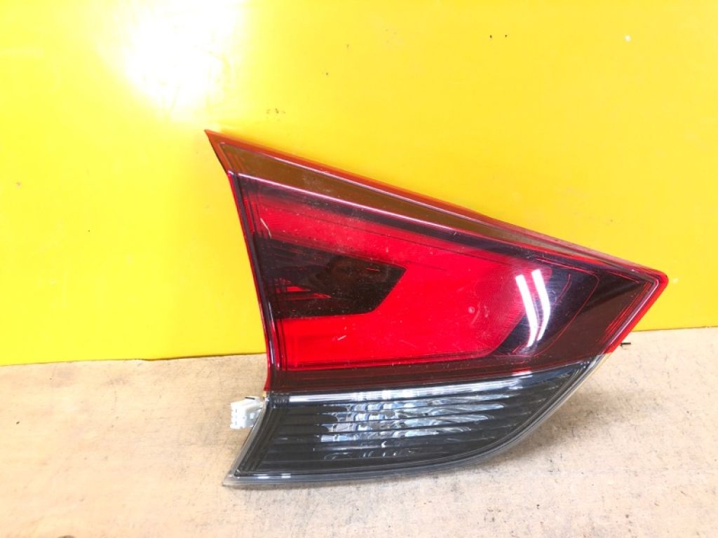 26555-6FL5A | Ліхтар внутрішній лів. NISSAN X-TRAIL/ROGUE T32 13-20