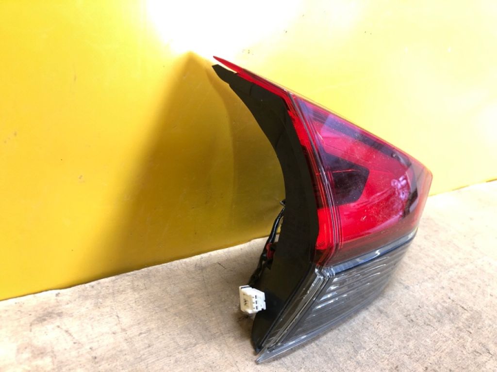 26555-6FL5A | Ліхтар внутрішній лів. NISSAN X-TRAIL/ROGUE T32 13-20 - Фото 3