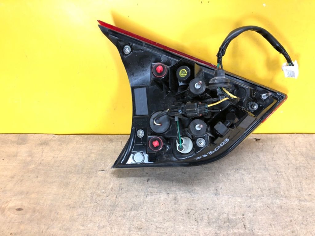 26550-6FL5A | Ліхтар внутрішній прав. NISSAN X-TRAIL/ROGUE T32 13-20 - Фото 7