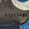 FR3Z-6322800-A | Петля двери передн. лев. FORD MUSTANG 15- - Превью 3