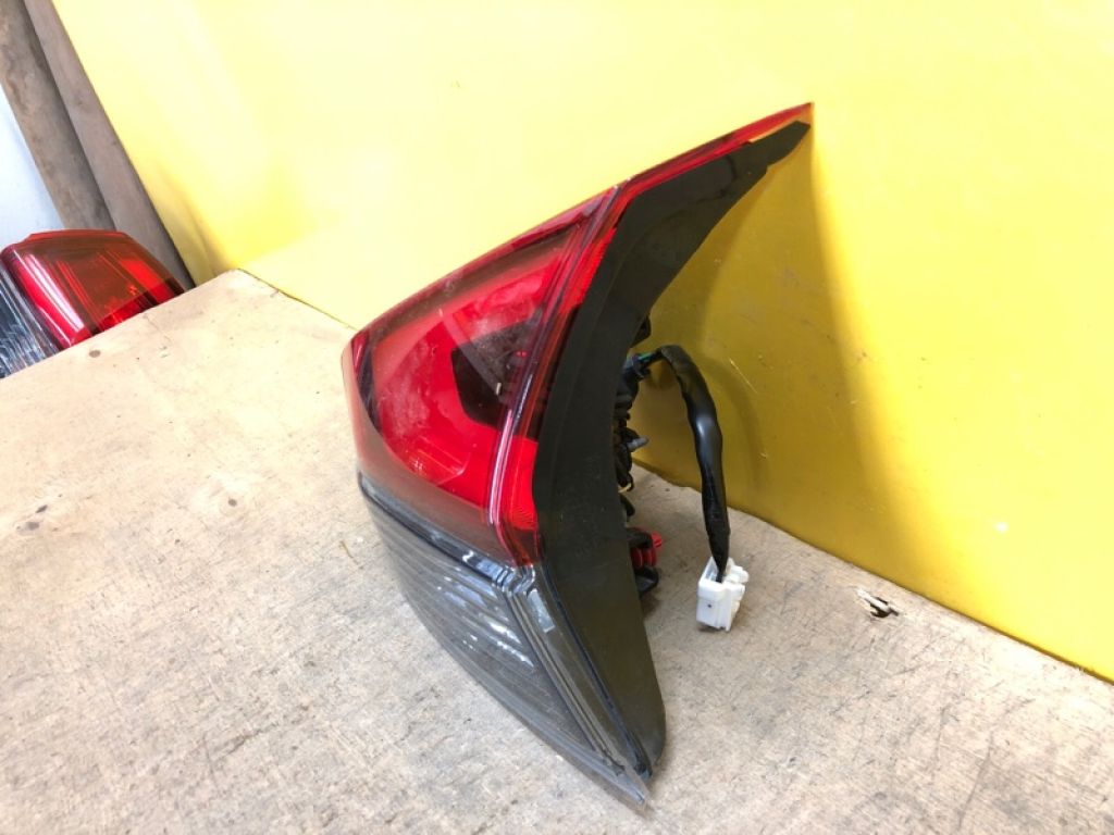 26550-6FL5A | Фонарь внутренний прав. NISSAN X-TRAIL/ROGUE T32 13-20 - Фото 4