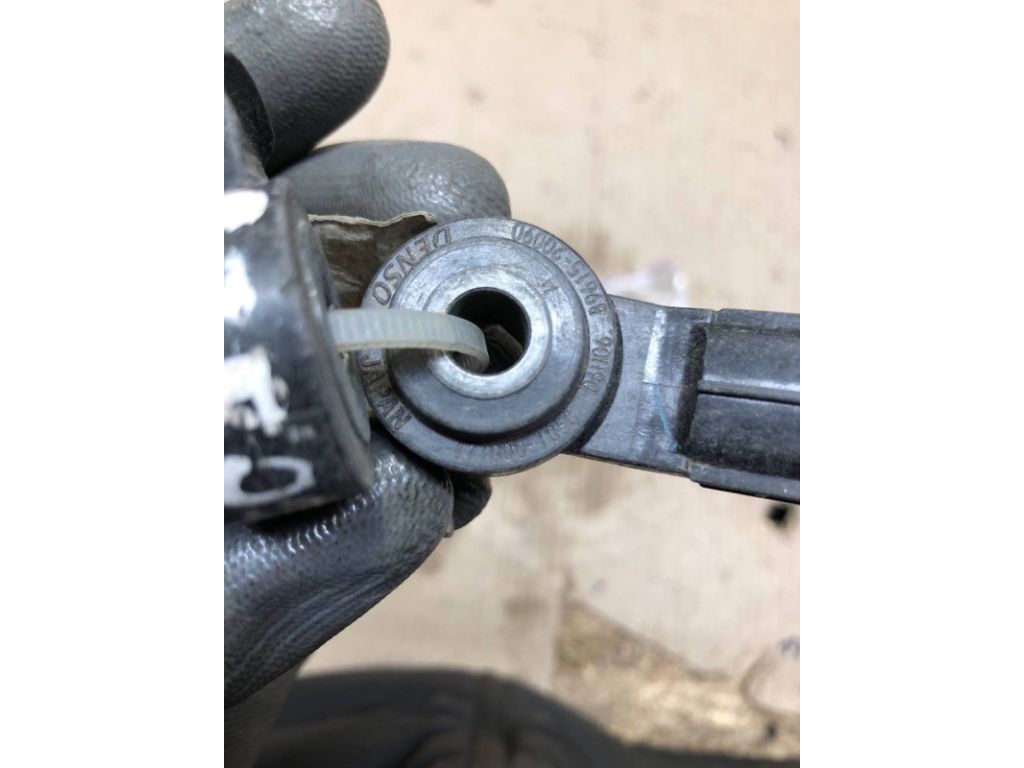 89615-20090 | Датчик детонації LEXUS LS430 00-06 - Фото 2