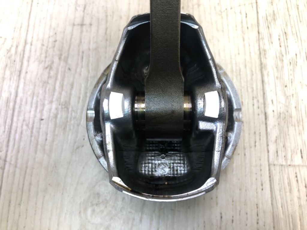 CM5Z-6108-E | поршень FORD FOCUS 10-18 - Фото 10