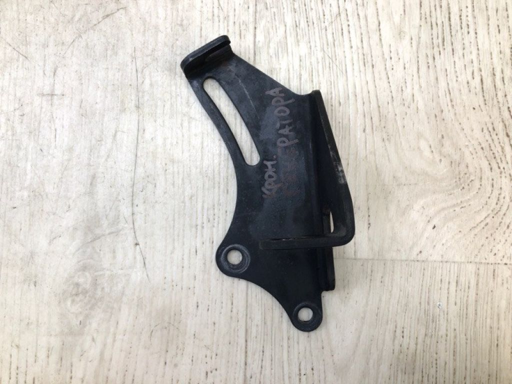 3746023651 | Кронштейн генератора HYUNDAI ELANTRA HD 06-11