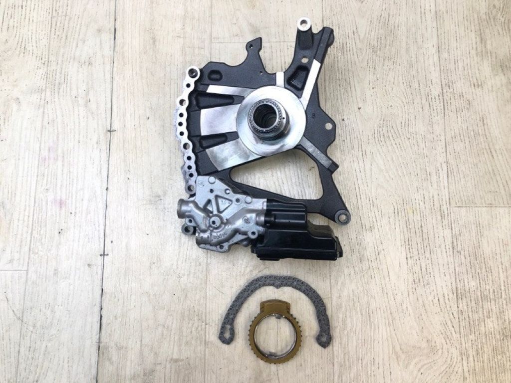 3537006030 | Насос масляный АКПП TOYOTA CAMRY 70 17-