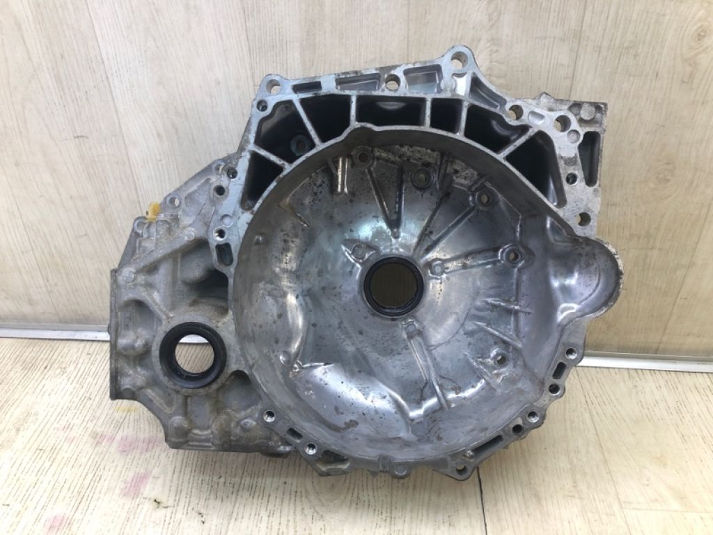 3510506100 | Крышка АКПП передн. TOYOTA CAMRY 70 17-