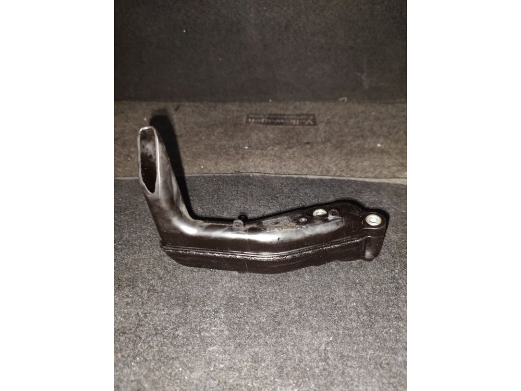L3G2-14-240A | Маслоприймач MAZDA 6 GG 02-07