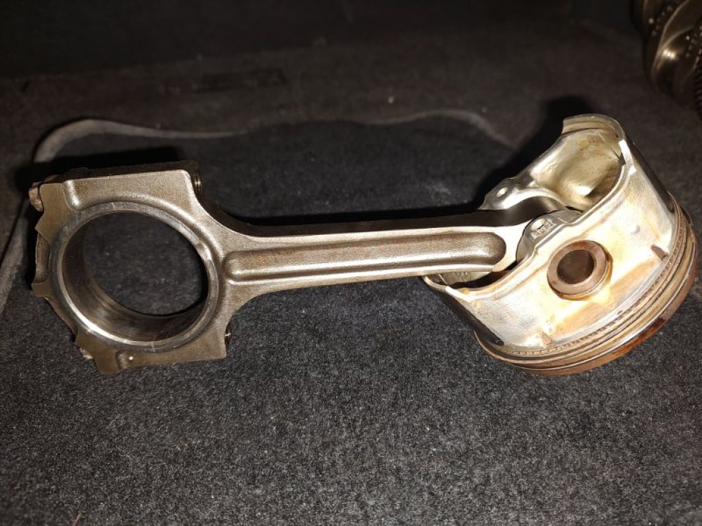 L3YH-11-010 | Поршень MAZDA 6 GG 02-07 - Фото 5