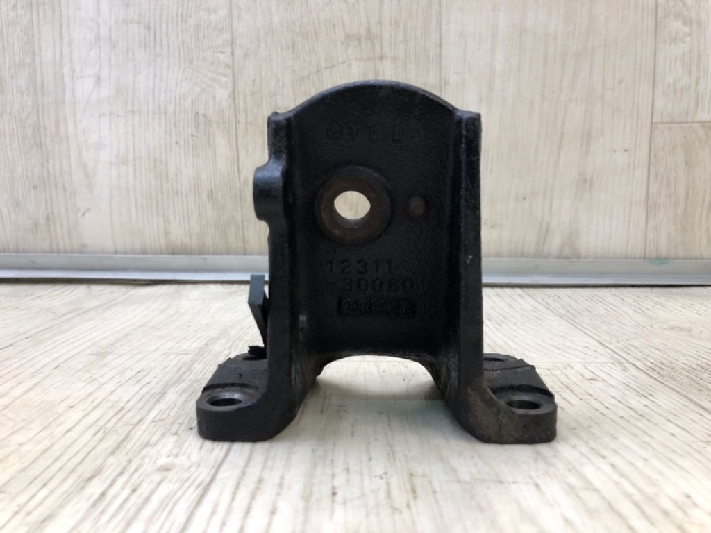 1231130060 | Кронштейн двигателя лев. TOYOTA LAND CRUISER PRADO 120 02-09 - Фото 2
