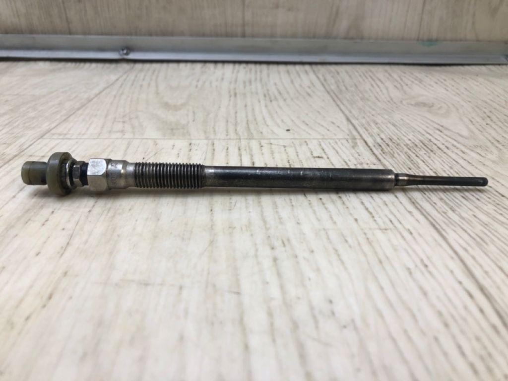 19850-30010 | Свеча накала TOYOTA LAND CRUISER PRADO 120 02-09 - Фото 2