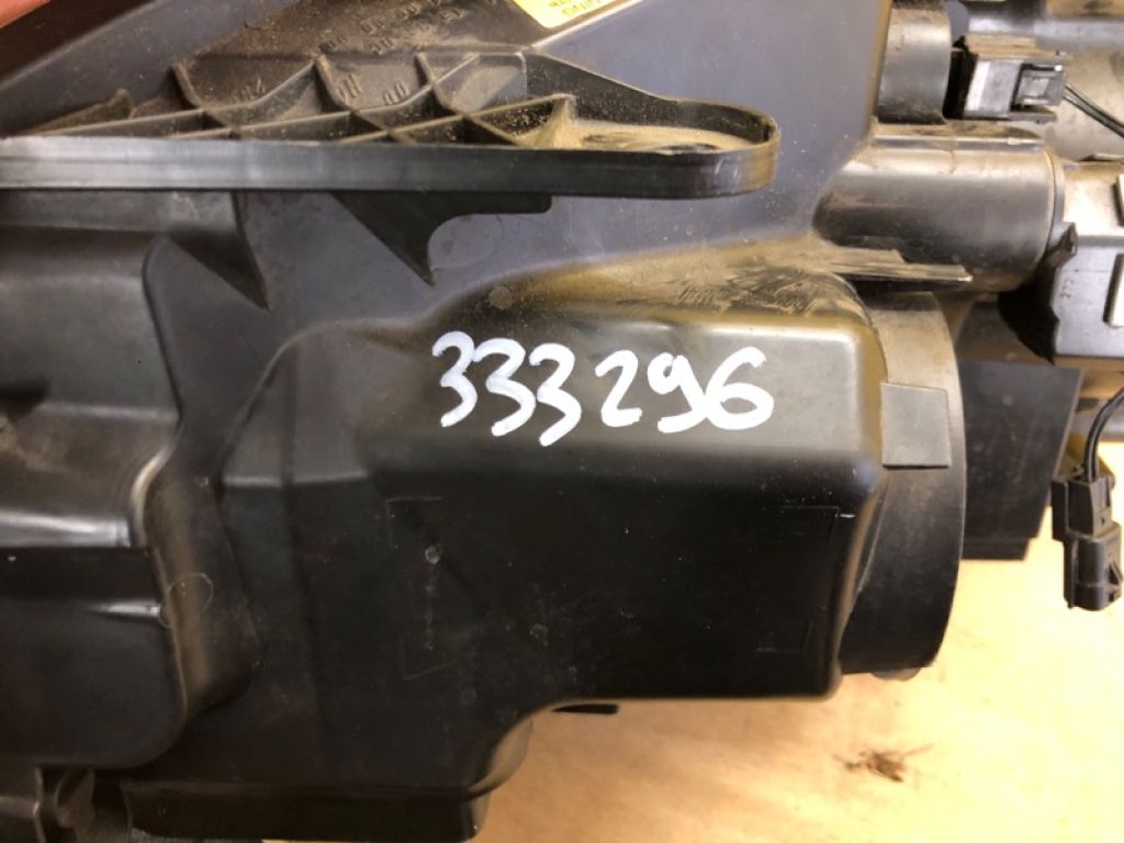 26010BR60B | Фара прав. NISSAN QASHQAI 07-14 - Фото 2