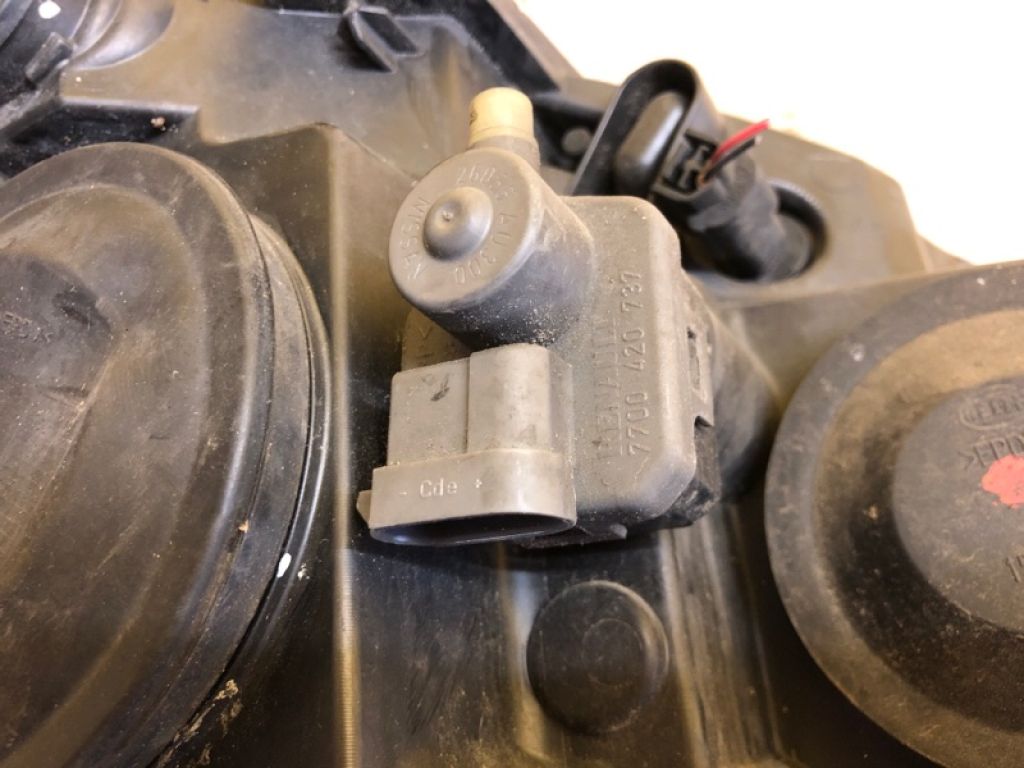 26060JD90B | Фара лев. NISSAN QASHQAI 07-14 - Фото 8