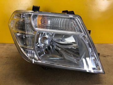 Фара прав. NISSAN PATHFINDER R51 04-14