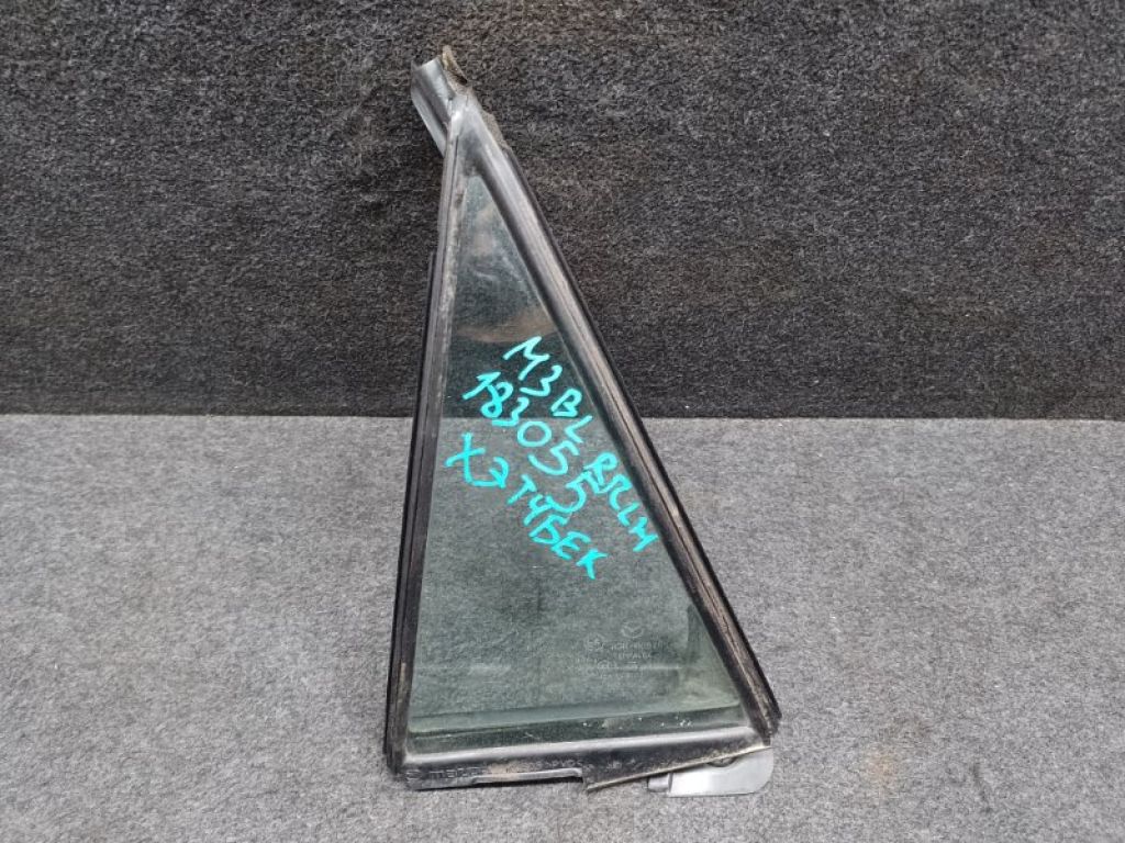 BBN7-73-661A | Стекло двери глухое задн. лев. MAZDA 3 BL 09-13