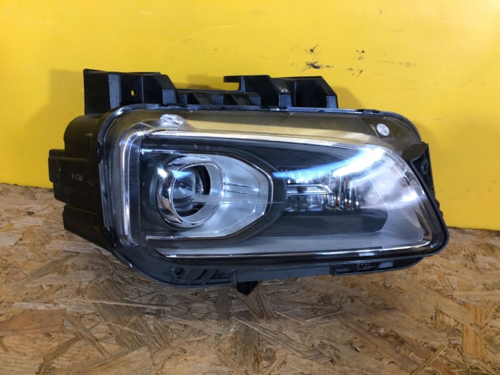 J992121120 | Фара прав. HYUNDAI KONA OS 17-23