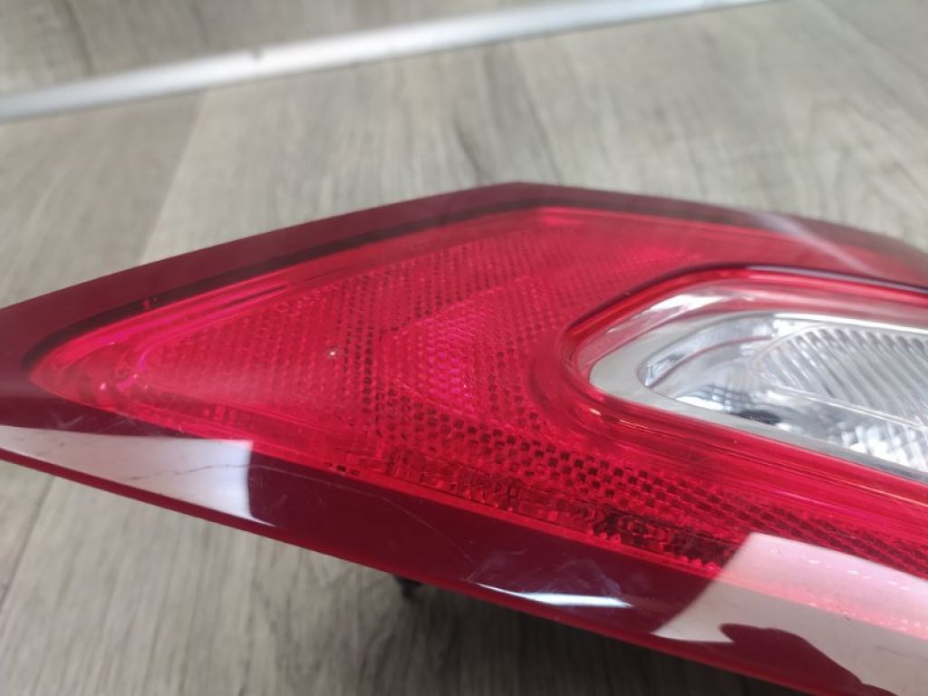 DS7Z-1340-5A | Ліхтар внутрішній задн. лів. FORD FUSION 14- - Фото 7