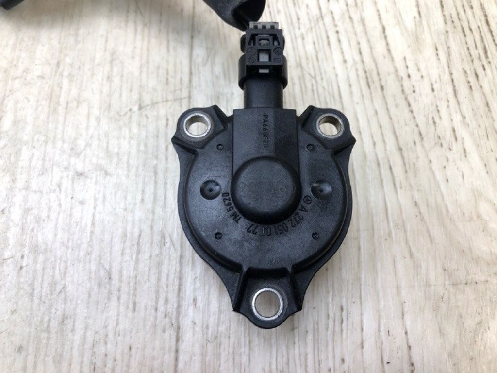 A 272 051 01 77 | Клапан изменения фаз ГРМ MERCEDES S-CLASS W221 06-13 - Фото 2