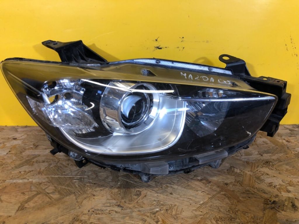 KD54-51-031E | Фара прав. MAZDA CX-5 (KE) 11-17