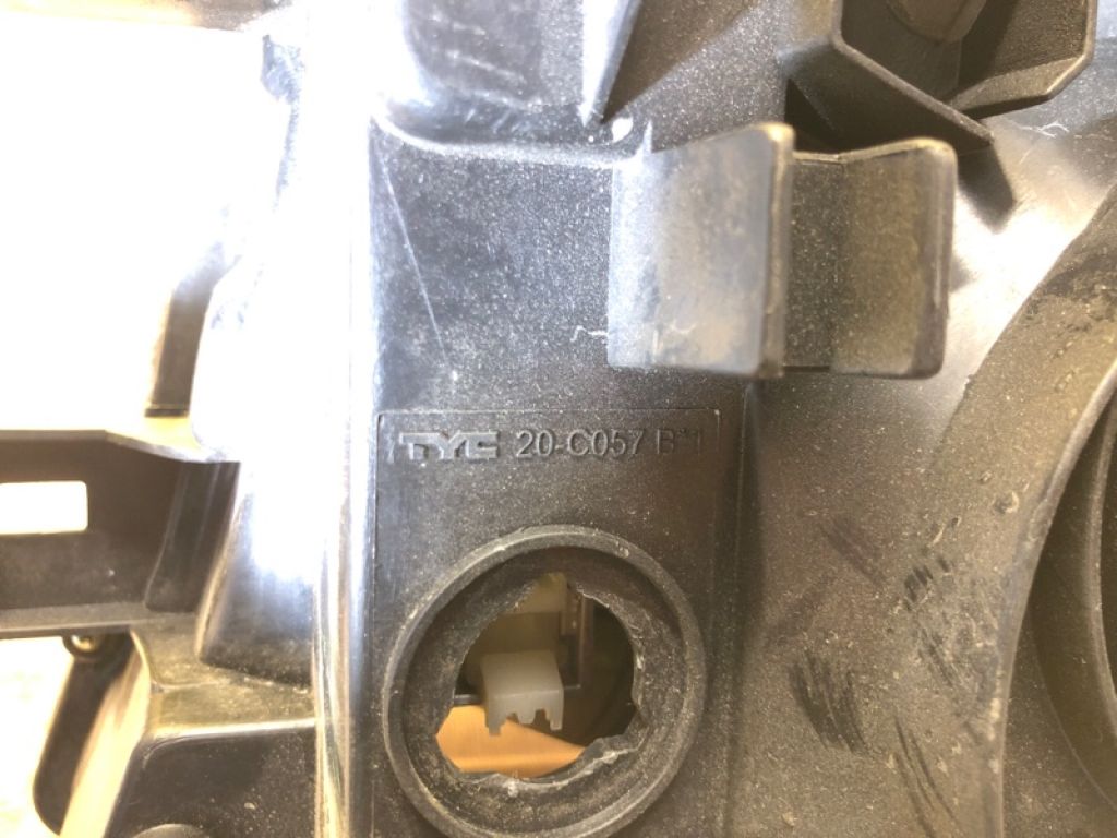 260105X10B | Фара прав. NISSAN PATHFINDER R51 04-14 - Фото 8