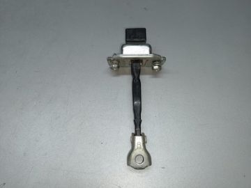 Обмежувач дверей задн. лів. MITSUBISHI LANCER X 10 07-15