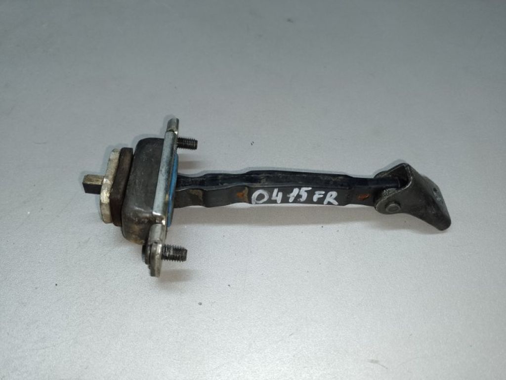 79390-F2000 | Ограничитель двери передн. прав. HYUNDAI ELANTRA AD 16- - Фото 2