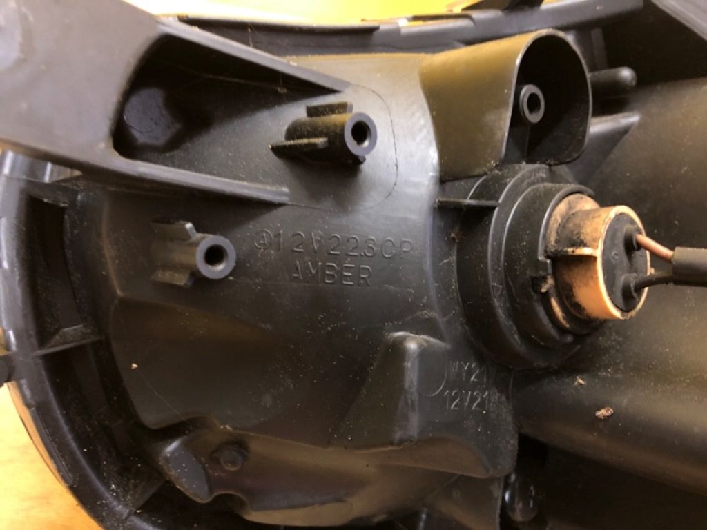 8301B260 | Фара прав. MITSUBISHI LANCER X 10 07-15 - Фото 8