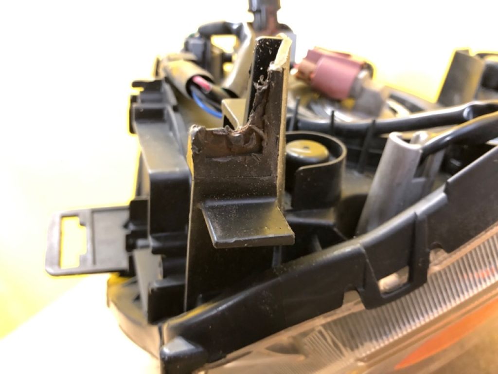 8301B260 | Фара прав. MITSUBISHI LANCER X 10 07-15 - Фото 9