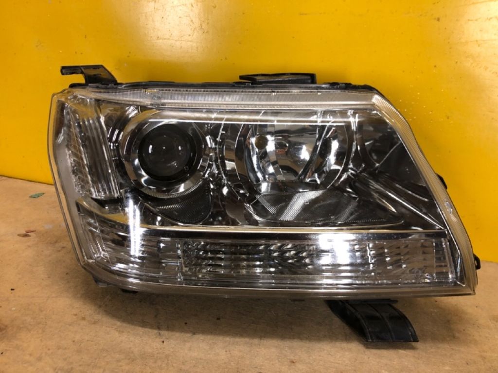 3512065J32 | Фара прав. SUZUKI GRAND VITARA 05-15