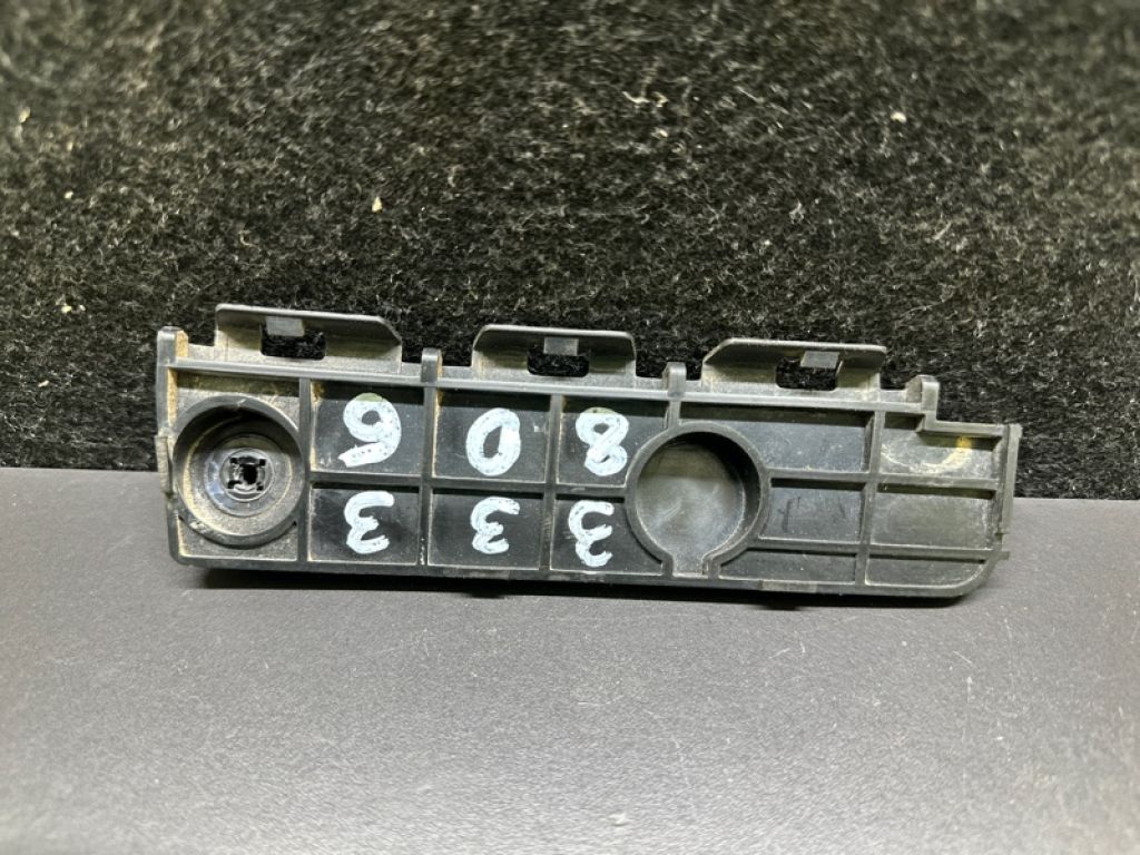 52158-08010 | Кронштейн заднего бампера лев. TOYOTA SIENNA 11-16