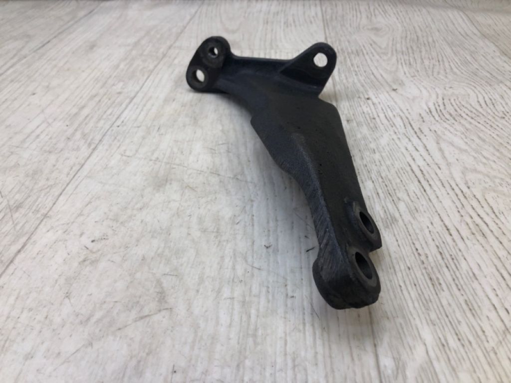 3311814050 | Кронштейн КПП прав. TOYOTA SUPRA 86-92 - Фото 6