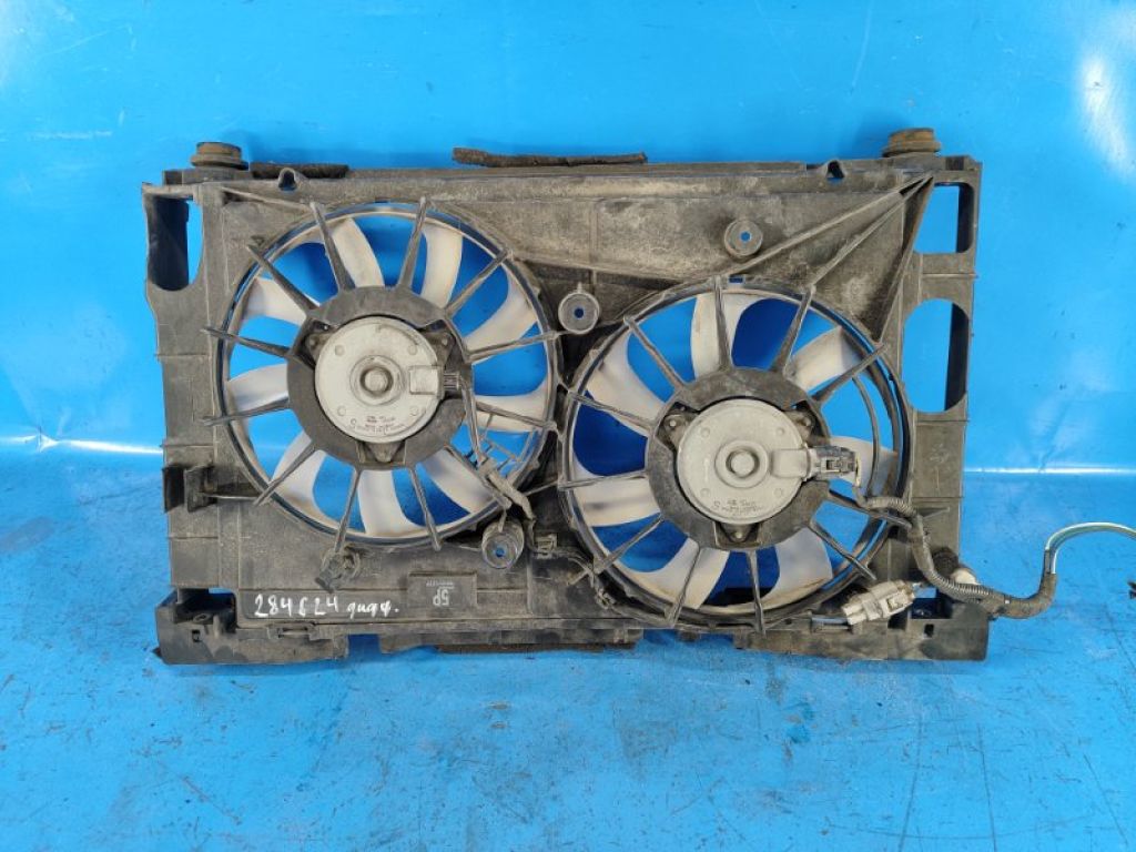 16711-37040 | Дифузор вентилятора основного радіатора TOYOTA PRIUS - 30 09-17