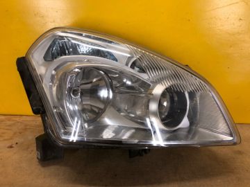 Фара прав. NISSAN QASHQAI 07-14