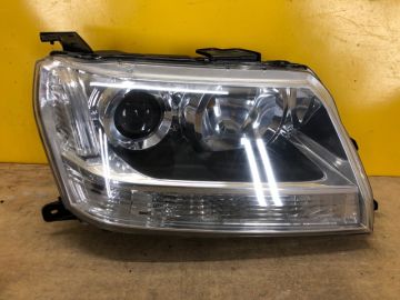 Фара прав. SUZUKI GRAND VITARA 05-15