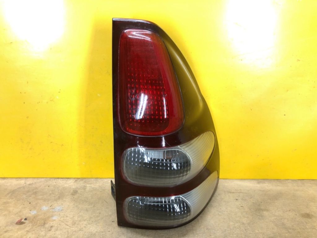 8155160700 | Фонарь наружный прав. TOYOTA LAND CRUISER PRADO 120 02-09
