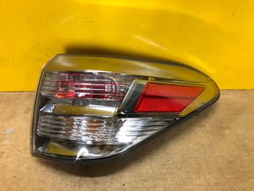 Ліхтар зовнішній прав. LEXUS RX350/450 09-15