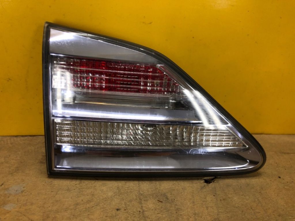 81591-48120 | Ліхтар внутрішній лів. LEXUS RX350/450 09-15