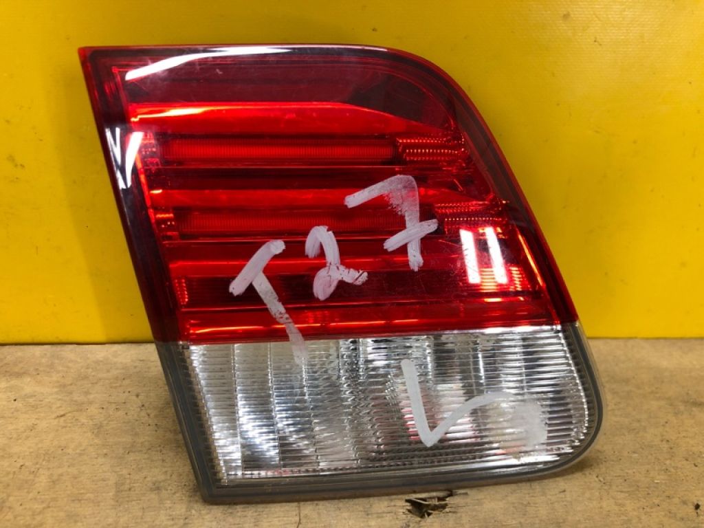 8159005130 | Ліхтар внутрішній лів. TOYOTA AVENSIS 08-18