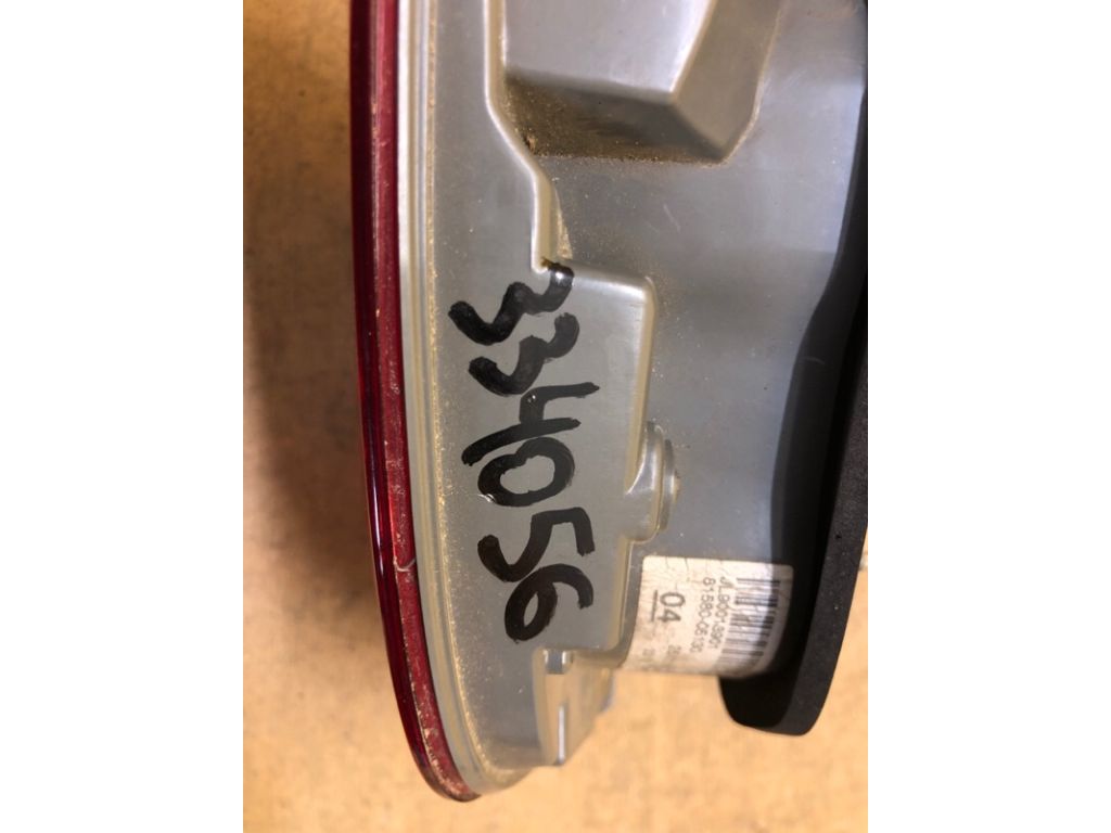 8158005130 | Ліхтар внутрішній прав. TOYOTA AVENSIS 08-18 - Фото 2