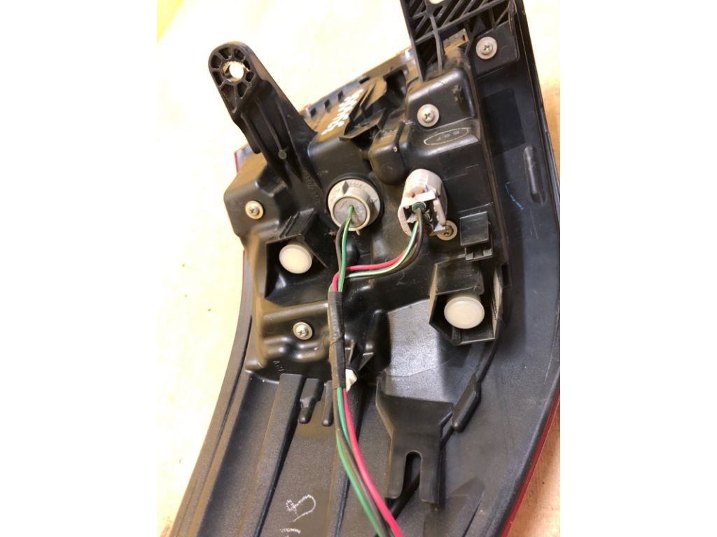 84912AL05A | Ліхтар зовнішній прав. SUBARU OUTBACK BS 14-21 - Фото 6