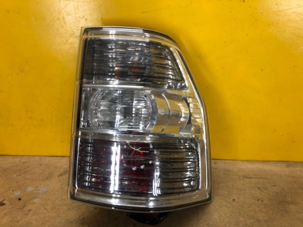 8330A094 | Фонарь наружный прав. MITSUBISHI PAJERO 06-21 - Фото 3