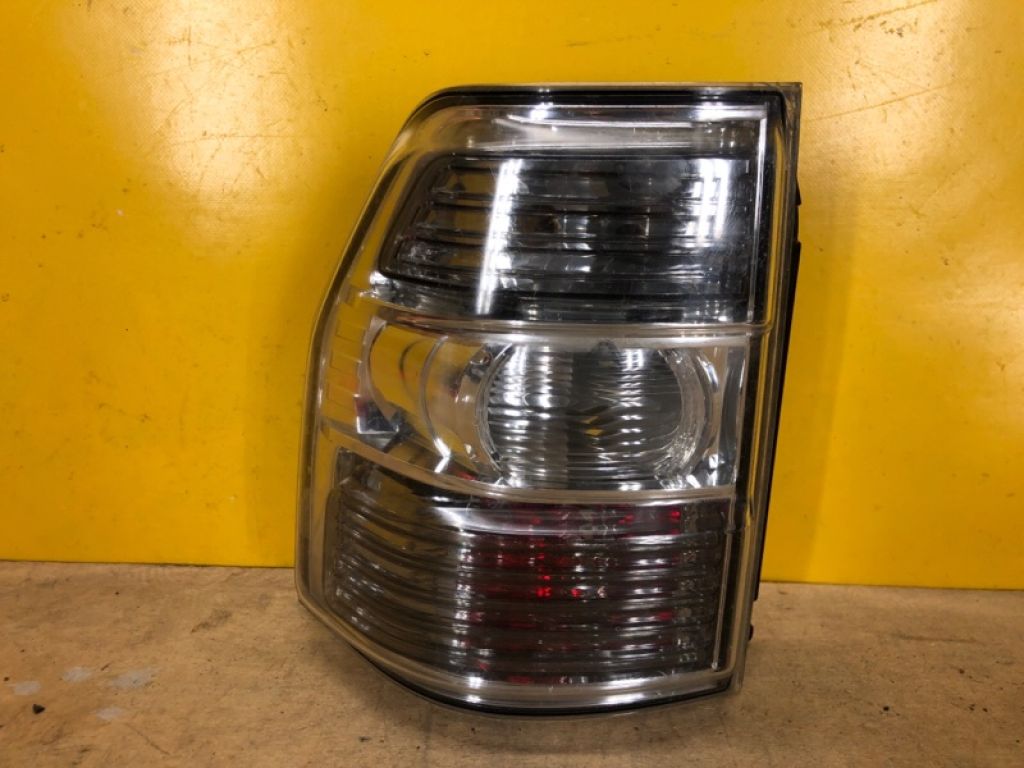 8330A093 | Ліхтар зовнішній лів. MITSUBISHI PAJERO 06-21